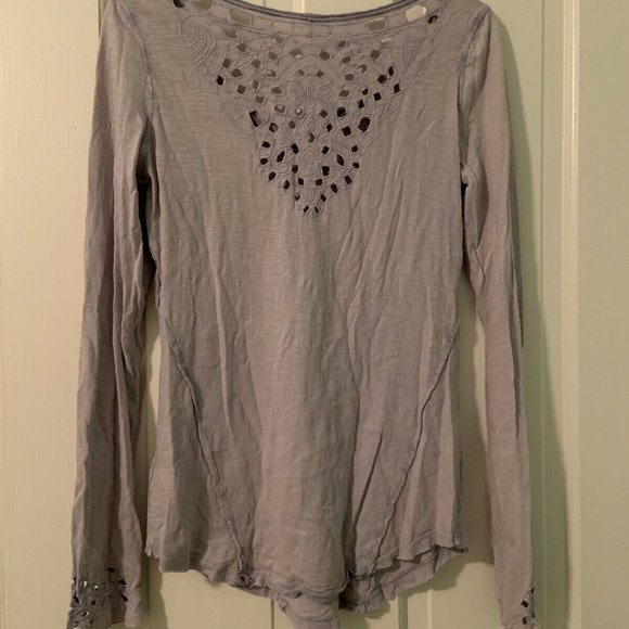 Free People Luna Cutout Henley Lavender S NWOT - Picture 2 of 4